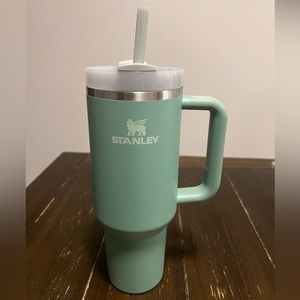Stanley 40oz Tumbler Eucalyptus